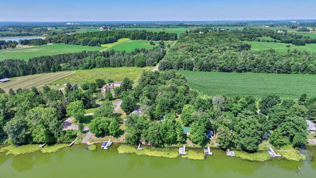 Image 27 of property listing at 1551A 8 3/4 Street, Almena, WI 54805