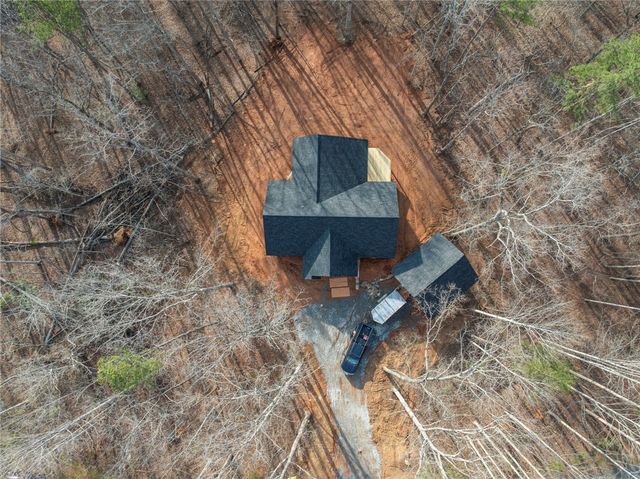 110 Gabriel Way, Pickens, SC 29671