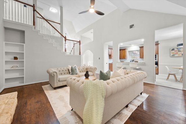 1724 Newcastle Drive, Mansfield, TX 76063