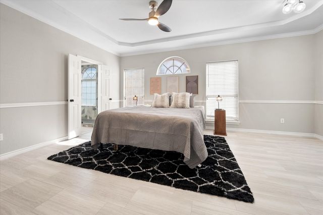 1724 Newcastle Drive, Mansfield, TX 76063