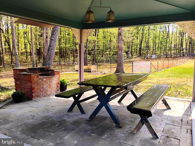 12266 ELK RUN CHURCH RD, Midland, VA 22728