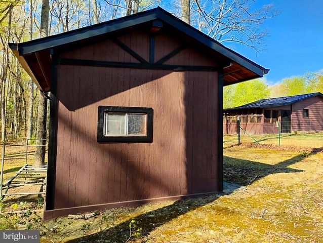 12266 ELK RUN CHURCH RD, Midland, VA 22728