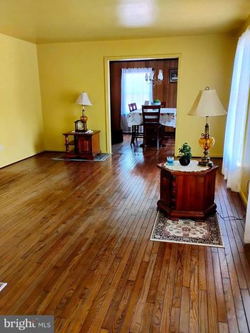 12266 ELK RUN CHURCH RD, Midland, VA 22728