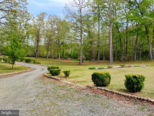 12266 ELK RUN CHURCH RD, Midland, VA 22728