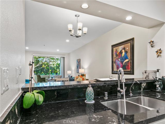 25422 Sea Bluffs Dr 103, Dana Point, CA 92629