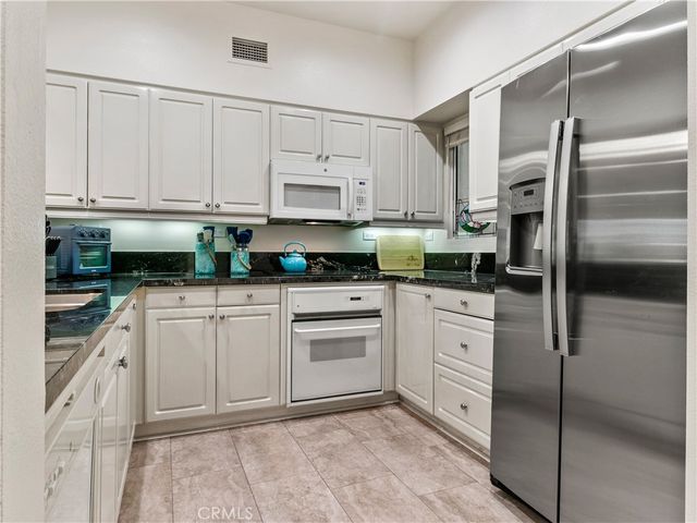 25422 Sea Bluffs Dr 103, Dana Point, CA 92629
