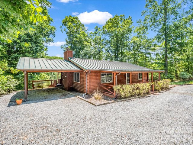 137 Amys Ridge Road, Lake Lure, NC 28746