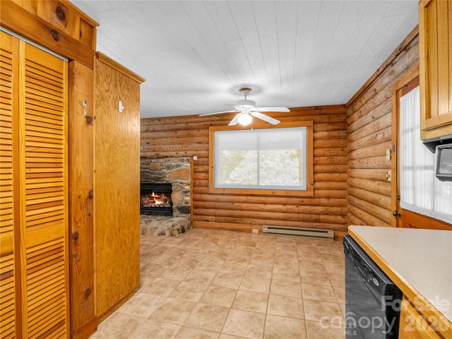 137 Amys Ridge Road, Lake Lure, NC 28746