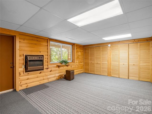 137 Amys Ridge Road, Lake Lure, NC 28746