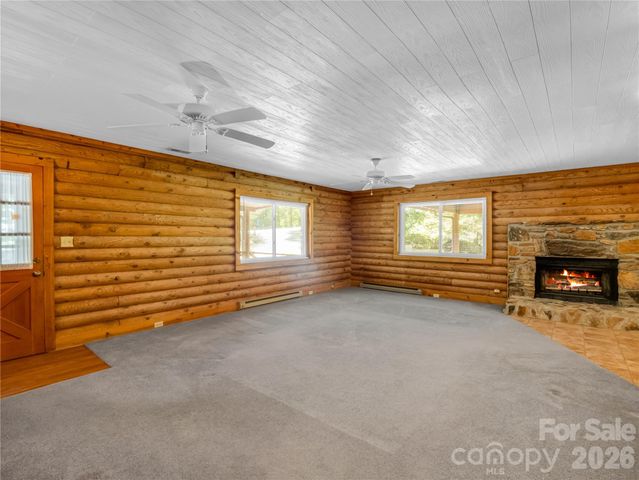 137 Amys Ridge Road, Lake Lure, NC 28746