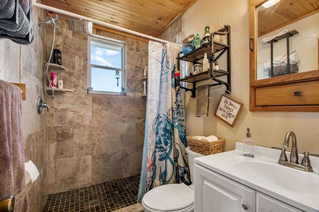 1163 County Road 209, Sargent, TX 77414