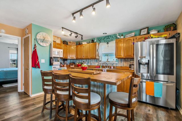 1163 County Road 209, Sargent, TX 77414