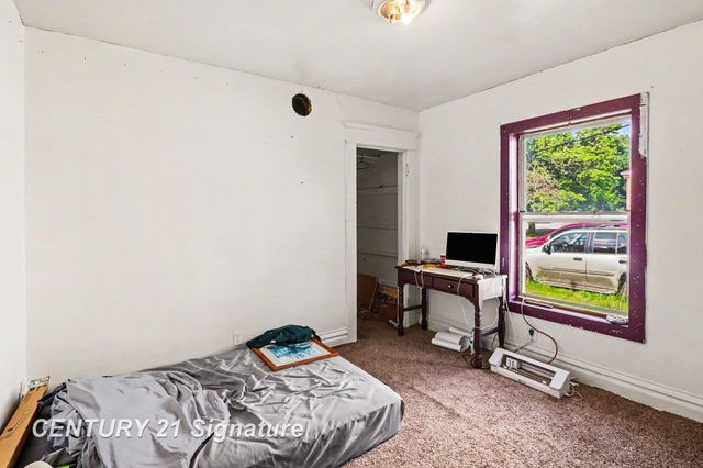 810 McKinley Street, Lansing, MI 48906