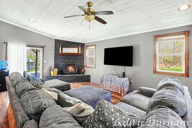 6935 116th Avenue, Fennville, MI 49408