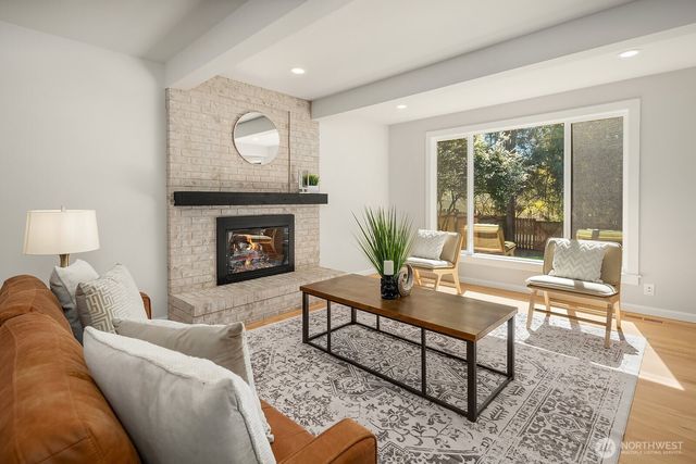 6311 139th Place SE, Bellevue, WA 98006