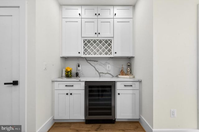 1324 FARRAGUT ST NW, Washington, DC 20011