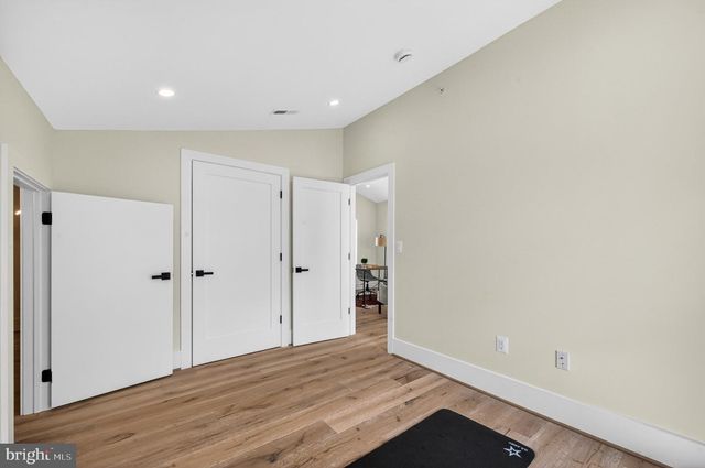 1324 FARRAGUT ST NW, Washington, DC 20011