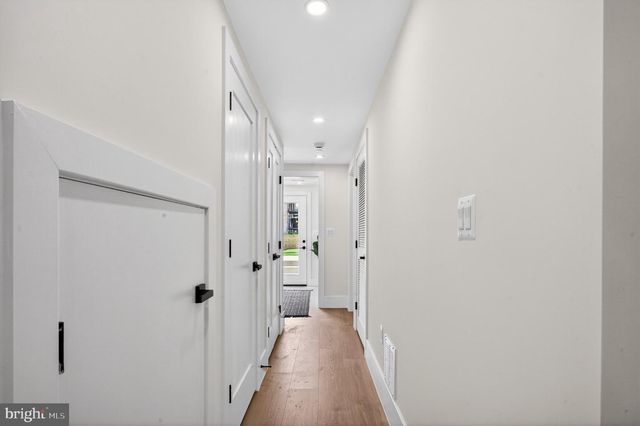 1324 FARRAGUT ST NW, Washington, DC 20011