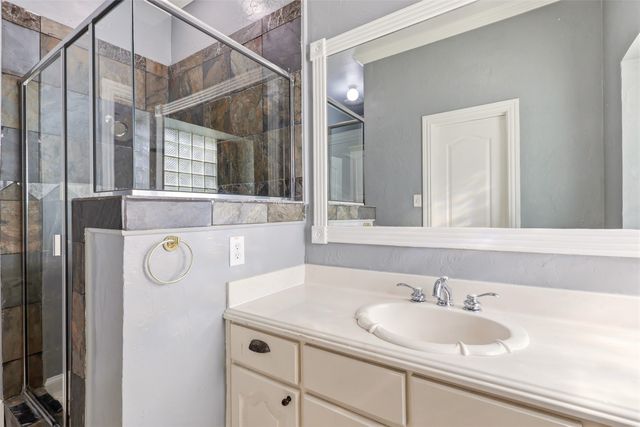 3129 New Haven Street, Irving, TX 75062