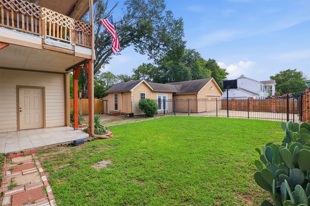 3129 New Haven Street, Irving, TX 75062
