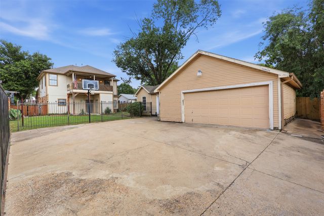 3129 New Haven Street, Irving, TX 75062