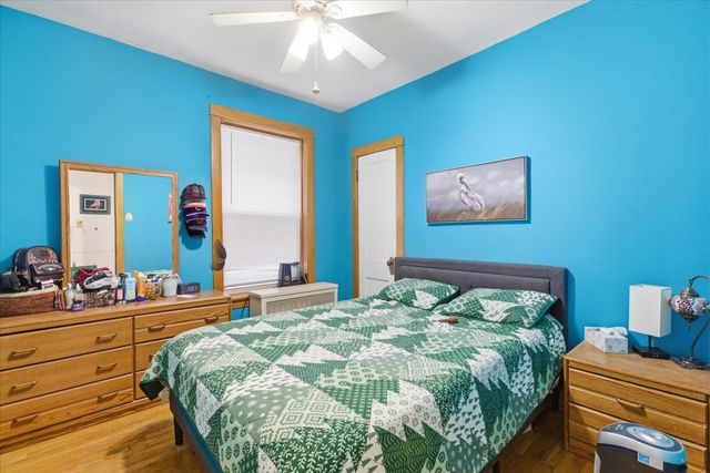 2318 W Addison Street, Chicago, IL 60618