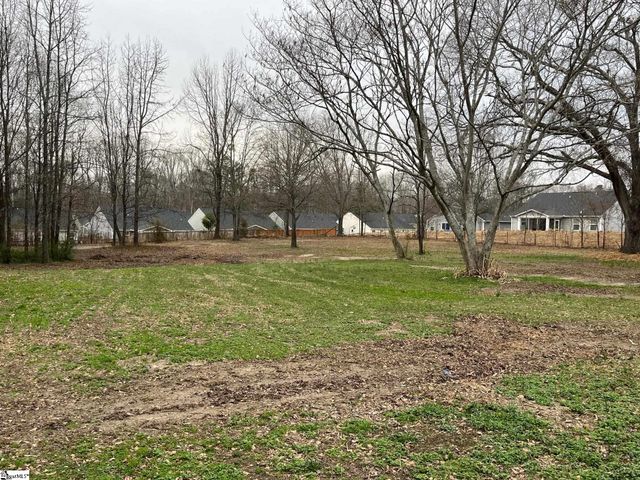 294 Jones Road, Fountain Inn, SC 29644