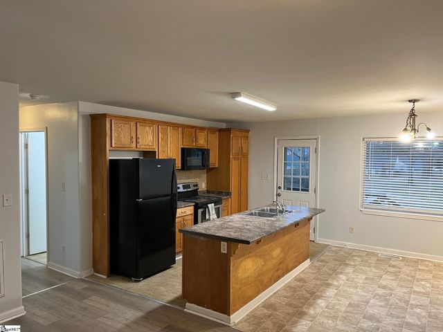 294 Jones Road, Fountain Inn, SC 29644