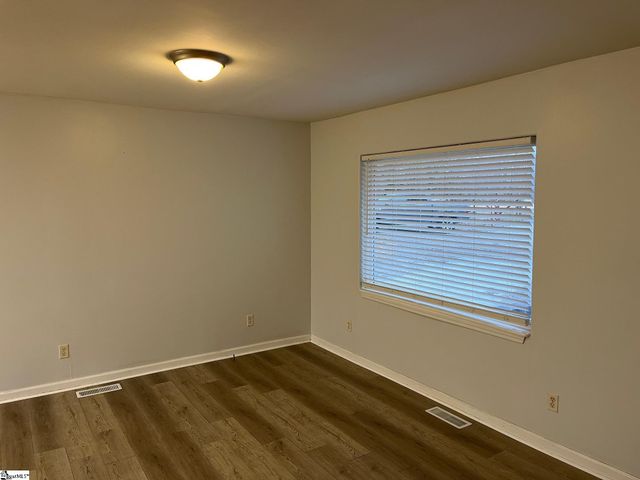 294 Jones Road, Fountain Inn, SC 29644