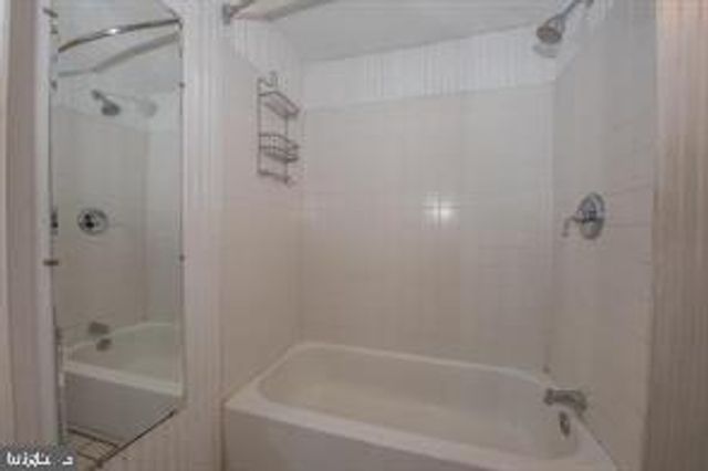 943 FAIRVIEW AVE, Wayne, PA 19087