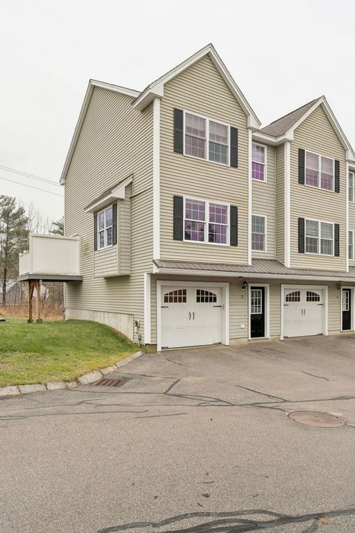 2 Townsend Drive, Dover, NH 03820