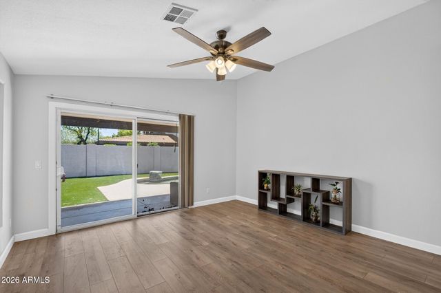 425 N WINDSOR --, Mesa, AZ 85213