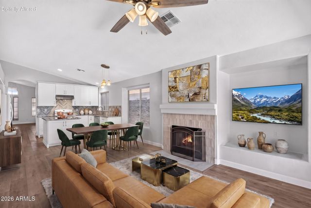 425 N WINDSOR --, Mesa, AZ 85213