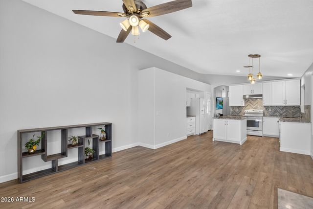 425 N WINDSOR --, Mesa, AZ 85213