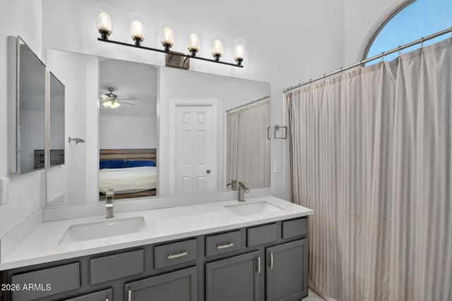 425 N WINDSOR --, Mesa, AZ 85213
