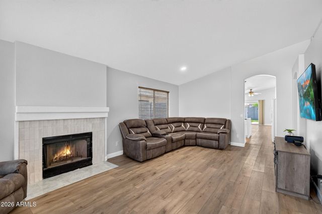 425 N WINDSOR --, Mesa, AZ 85213