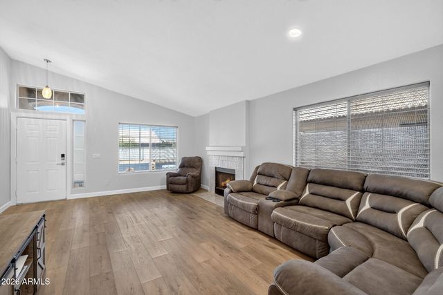 425 N WINDSOR --, Mesa, AZ 85213