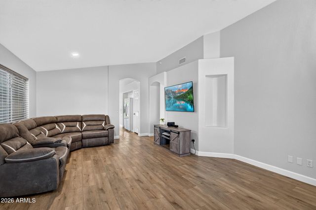 425 N WINDSOR --, Mesa, AZ 85213