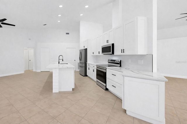 6409 STONE RIVER ROAD, Bradenton, FL 34203