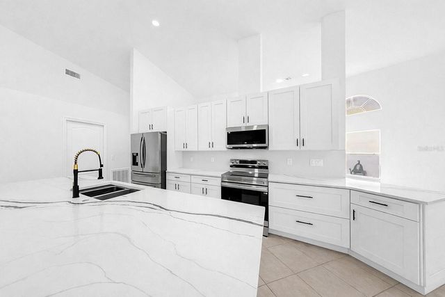 6409 STONE RIVER ROAD, Bradenton, FL 34203