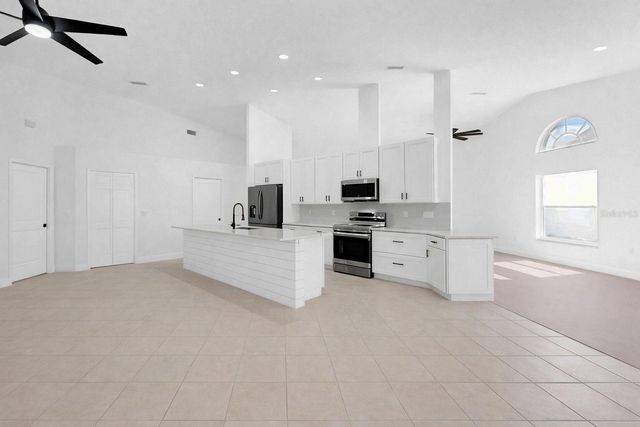 6409 STONE RIVER ROAD, Bradenton, FL 34203