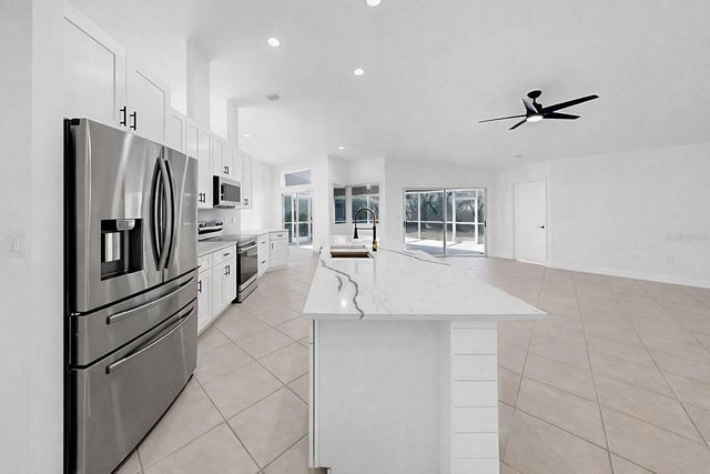 6409 STONE RIVER ROAD, Bradenton, FL 34203