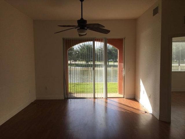 63 SE Palermo Court 101, Stuart, FL 34994