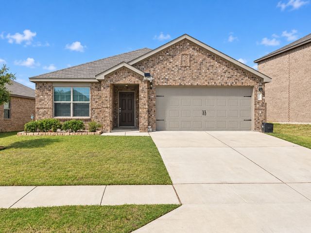 220 Drifter Drive, Newark, TX 76071