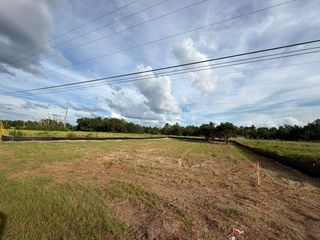 SE 113TH STREET ROAD, Ocklawaha, FL 32179