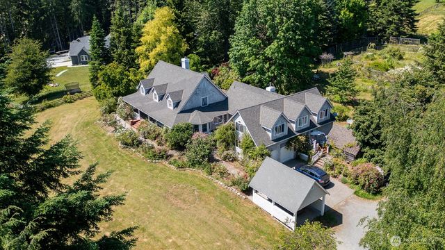 909 308th Street NE, Stanwood, WA 98292