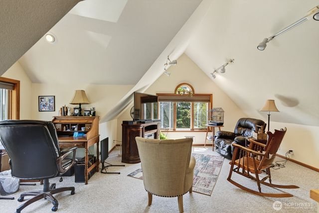 909 308th Street NE, Stanwood, WA 98292