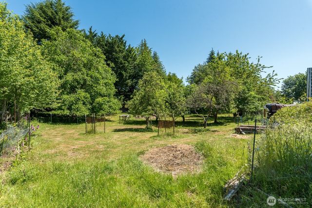 909 308th Street NE, Stanwood, WA 98292