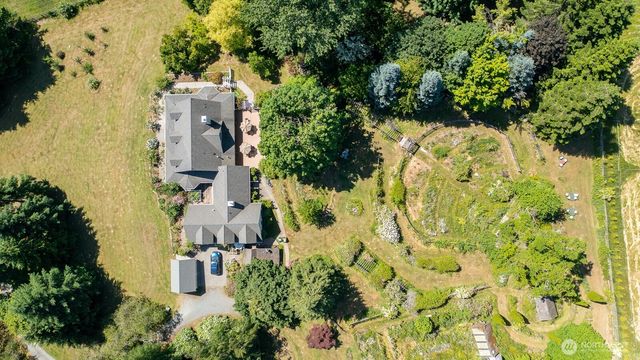 909 308th Street NE, Stanwood, WA 98292