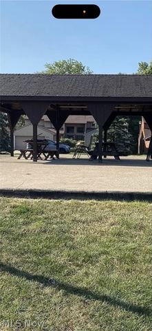 4615 Oakhill Boulevard 106, Lorain, OH 44053